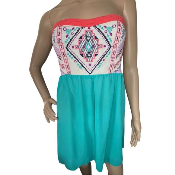 Filly Flair Mini Tube Top Stretchy Dress With Aztec Design - Picture 1 of 4